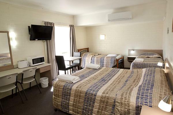 Pioneer Motel Ґундівінді Екстер'єр фото