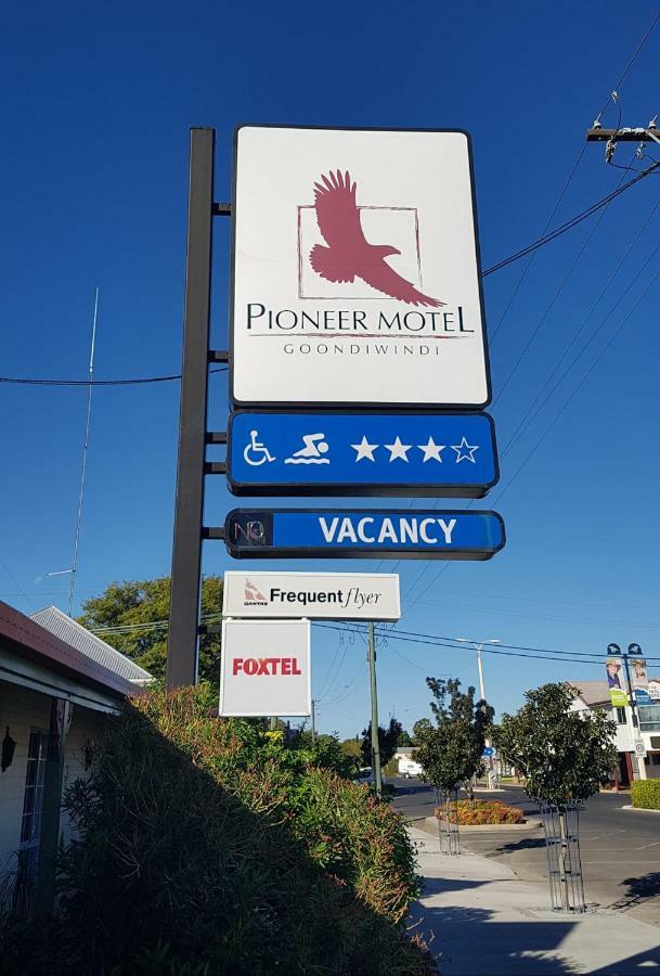 Pioneer Motel Ґундівінді Екстер'єр фото